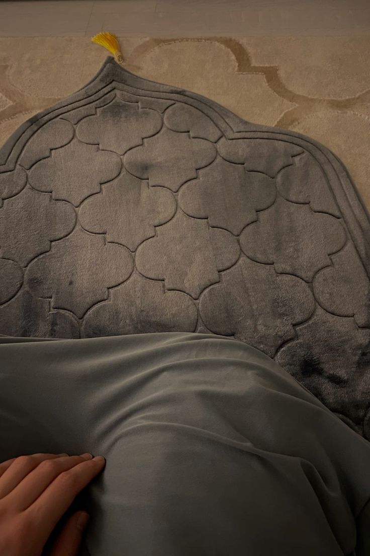 Premium Divine Spade Edition